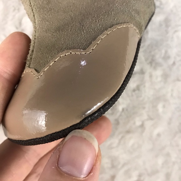 Robeez Baby Girl Boots Faux Fur Suede Size 3 Bow - Picture 3 of 9